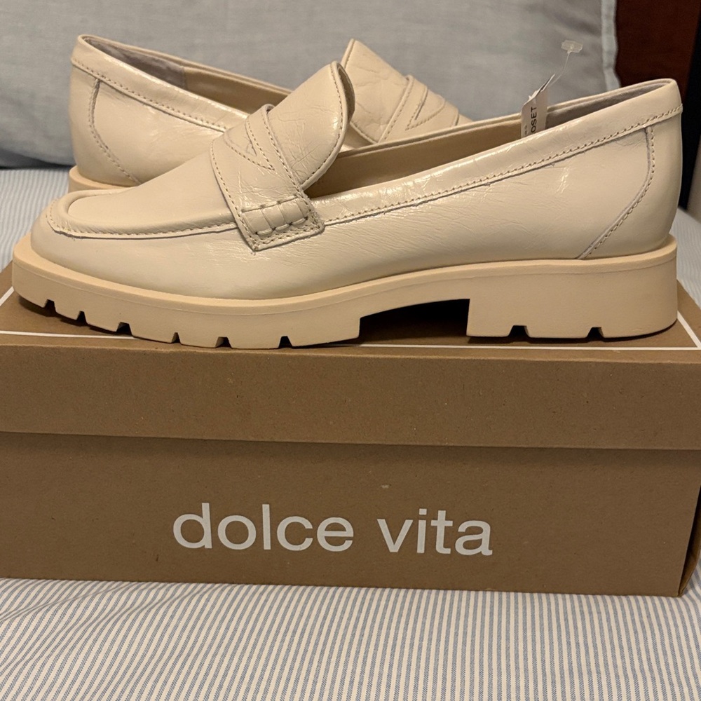 Dolce Vita Women's Off-White Loafers